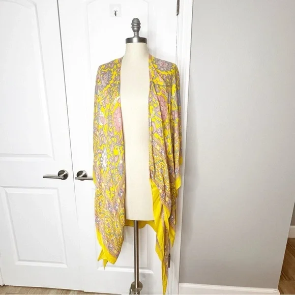 Free People MAGIC DANCE BORDER PRINT KIMONO- MELLOW YELLOW floral one size - Picture 7 of 8